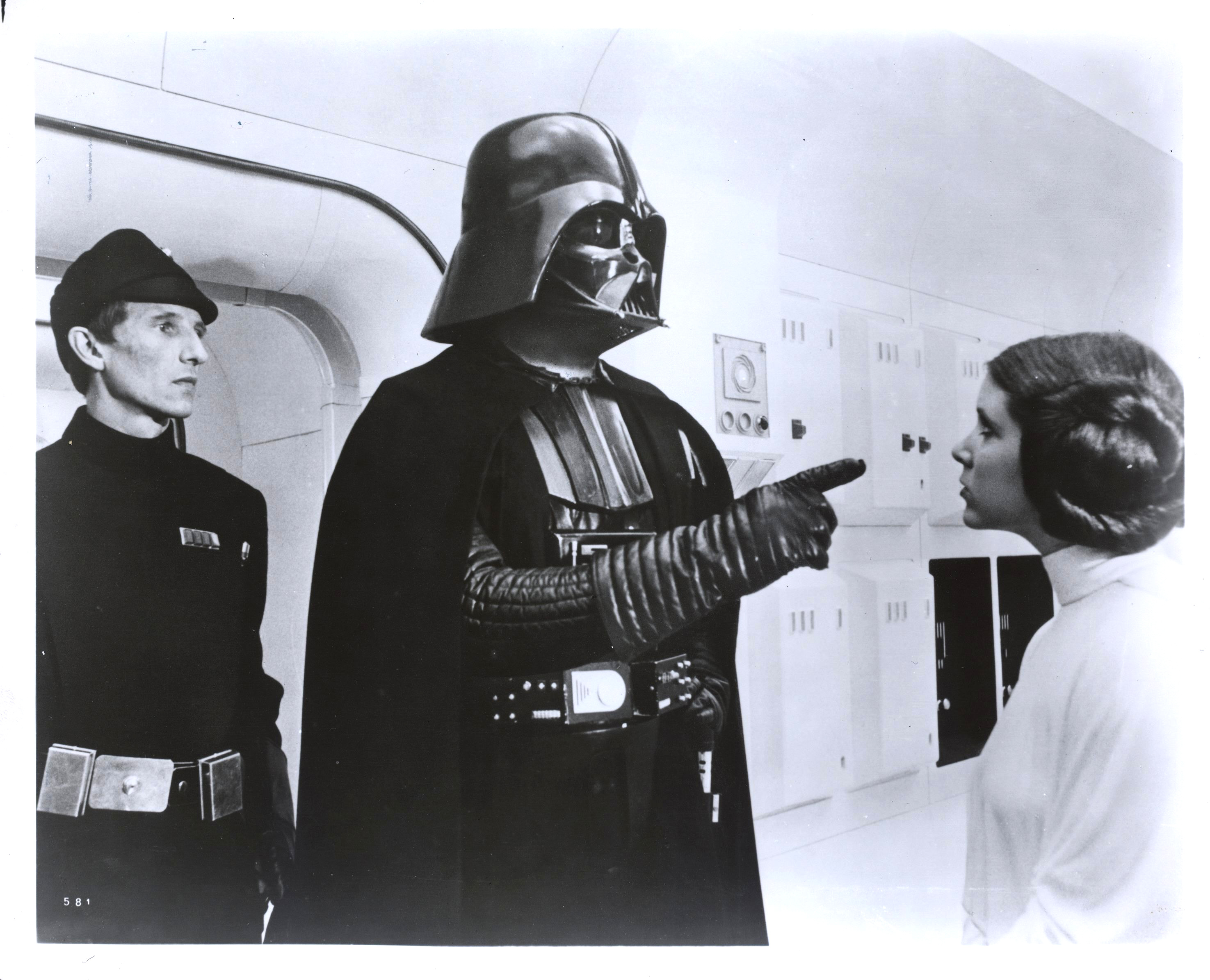 vader_leia.jpg